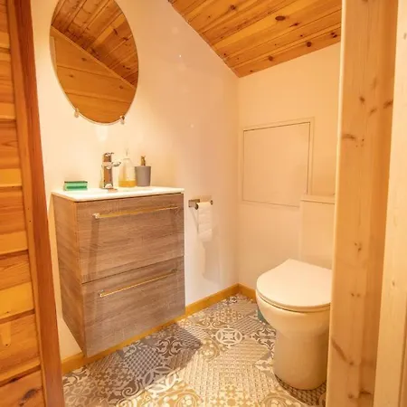 Le Chant Du Ruisseau - Sauna Chalet